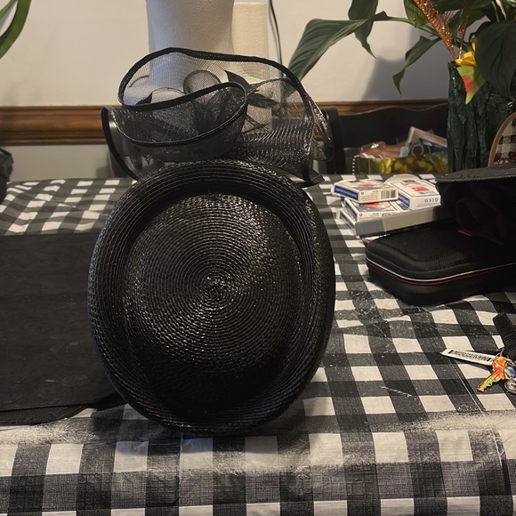 Hat - Picture 3 of 3